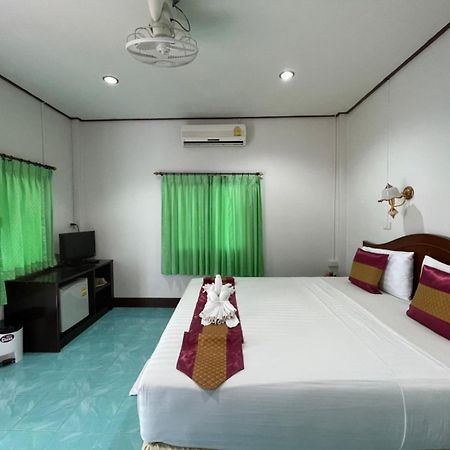 Hotel Lanta Arrow House à Ko Lanta Extérieur photo
